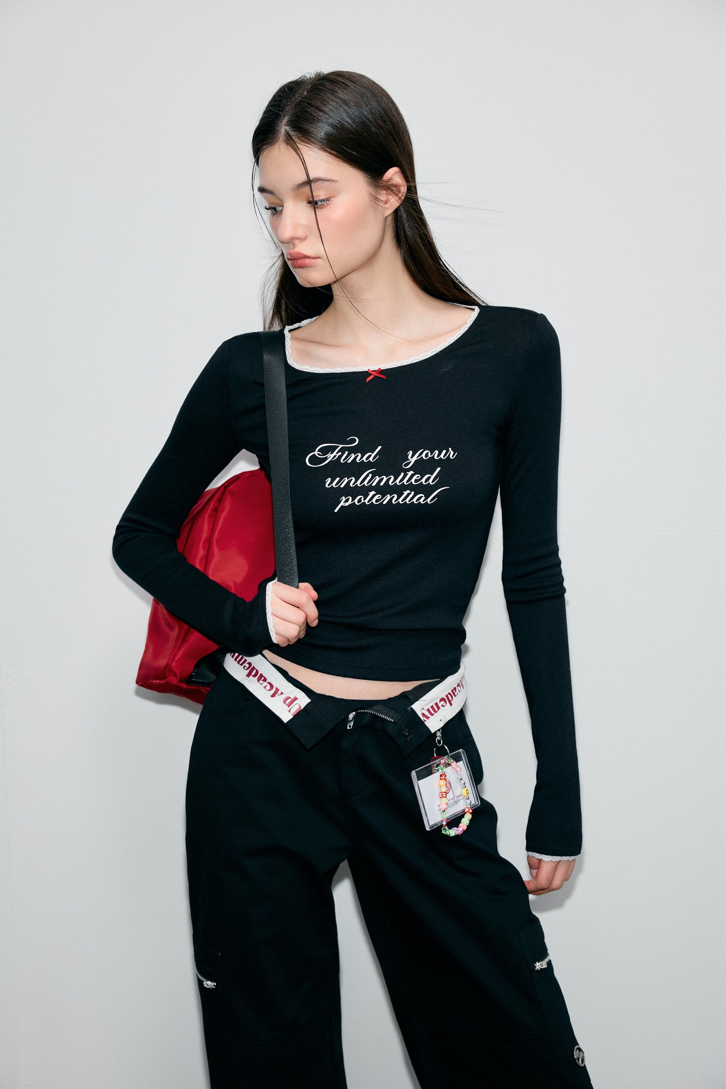 UP ‘GIRLS' CLIQUE’ Audrey Shirt [2COLOR]