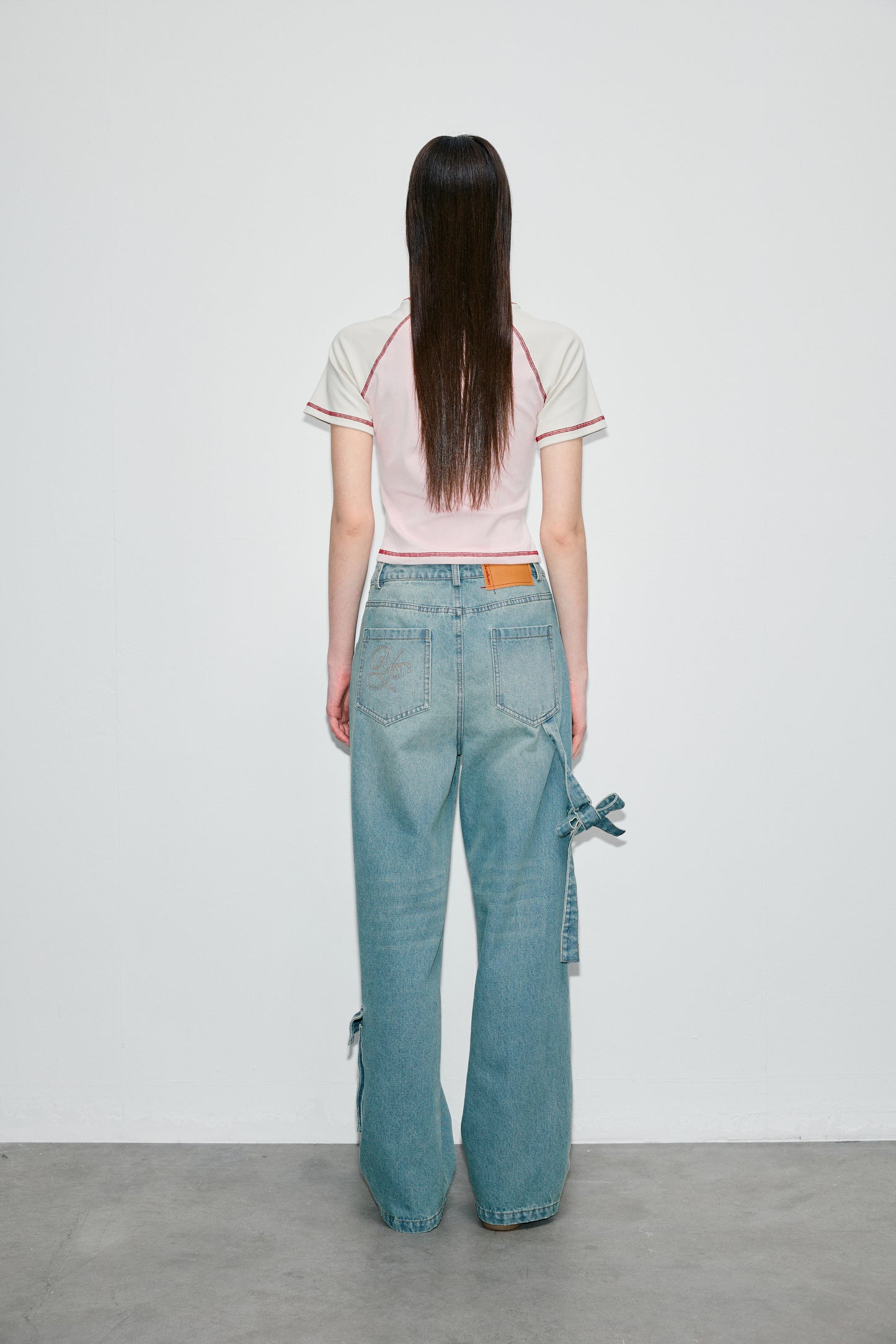 UP ‘GIRLS' CLIQUE’ Alex Shirt [2COLOR]